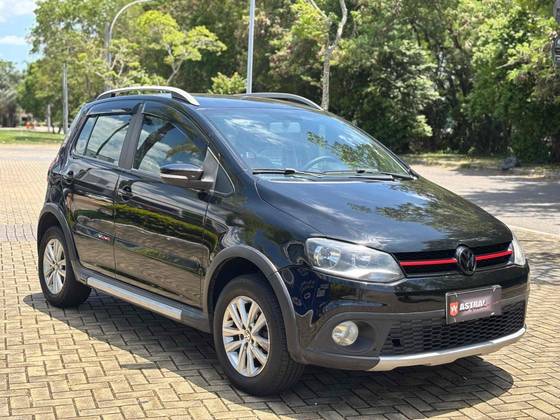 VOLKSWAGEN CROSSFOX 1.6 MI FLEX 8V 4P MANUAL
